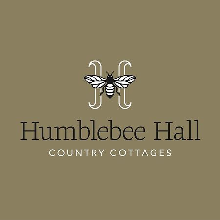 The Treehouse At Humblebee Hall Worcester Zewnętrze zdjęcie